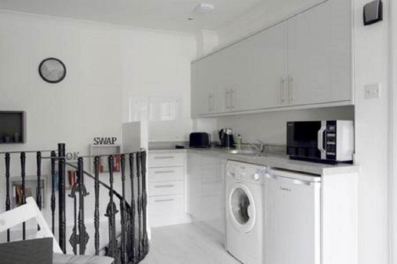 Park View Studio Walking Distance To Royal Mile Appartement Edinburgh Buitenkant foto
