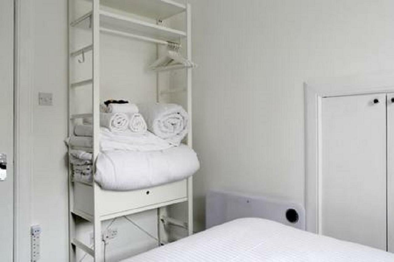 Park View Studio Walking Distance To Royal Mile Appartement Edinburgh Buitenkant foto